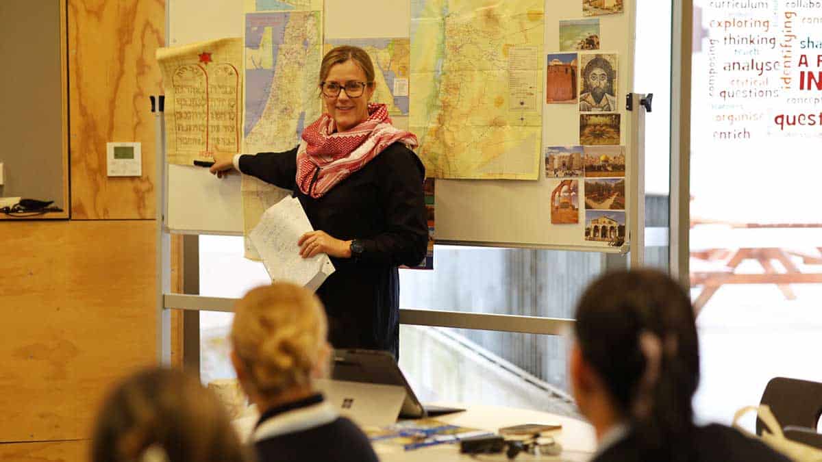 Religion teacher use Holy Land experiences to enhance students’ lesson